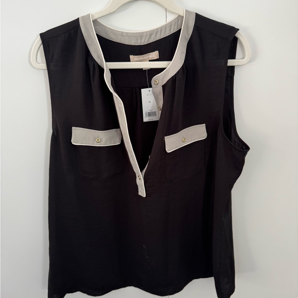 NWT - Banana Republic - Black Sleeveless Top with Cream Accents